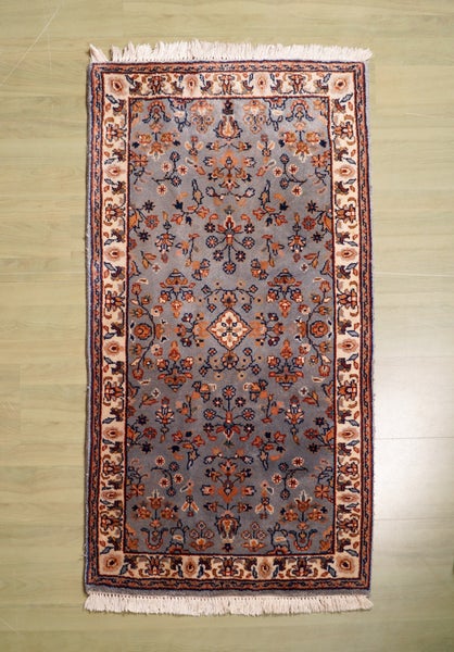 K&auml;sinsolmittu indo-persialainen vintage-matto &ndash; Tabriz