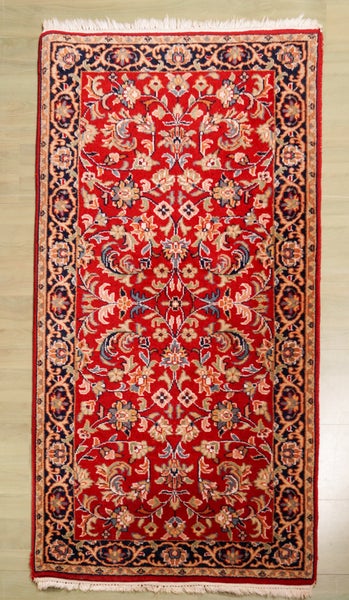 K&auml;sinsolmittu indo-persialainen vintage-matto &ndash; Tabriz