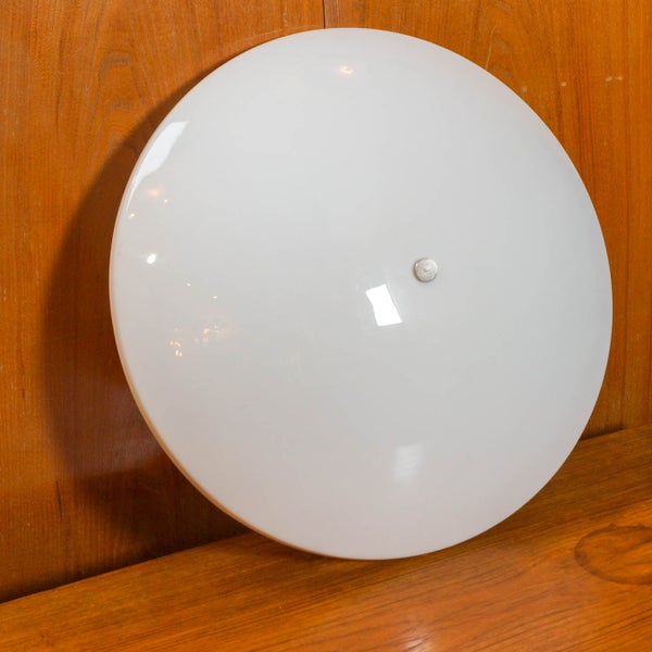 Sanka Oy kattoplafondi, valkoinen akryylikupu