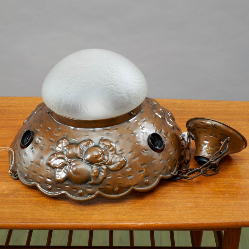 Jugend kattovalaisin, 1900-luvun alku &ndash; kupari & etsattu lasi