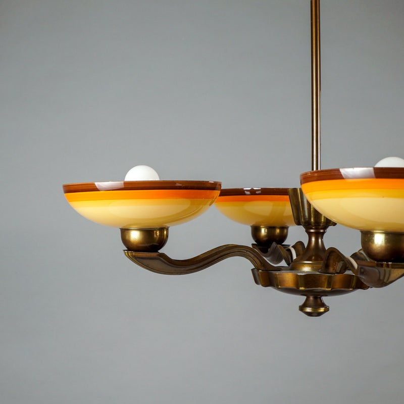 Art deco -kattovalaisin 1930/40-luvulta