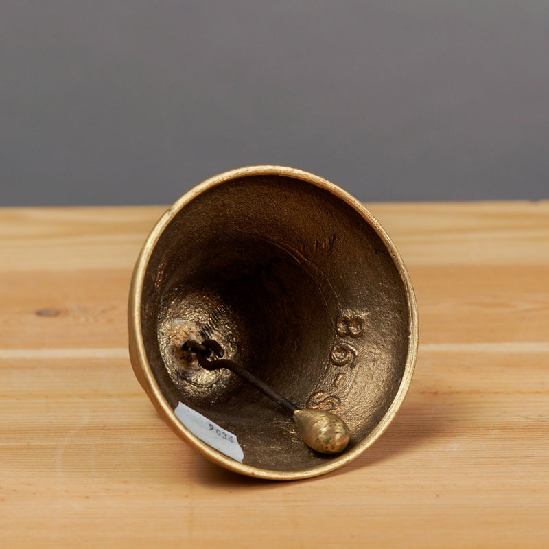 Vintage messinkikello