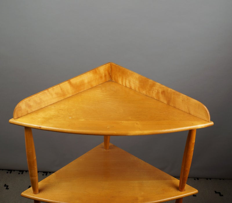 Vintage kulmahylly 1950/60-luvulta