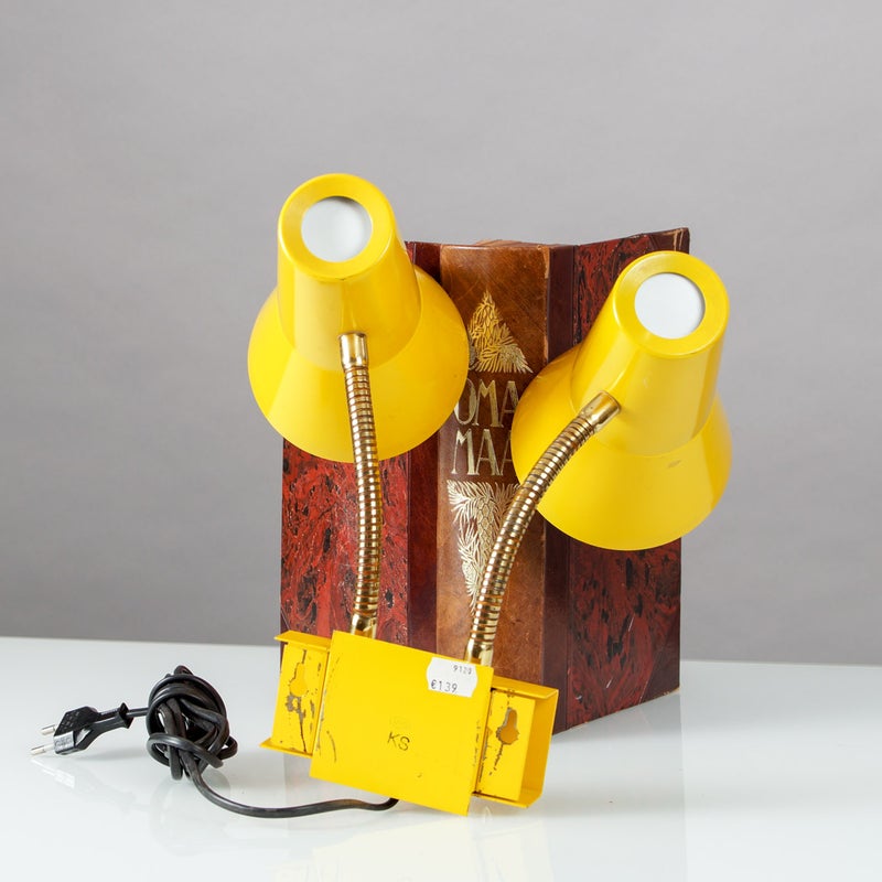 Vintage sein&auml;valaisin &ndash; Aris