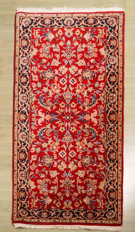 K&auml;sinsolmittu indo-persialainen vintage-matto &ndash; Tabriz