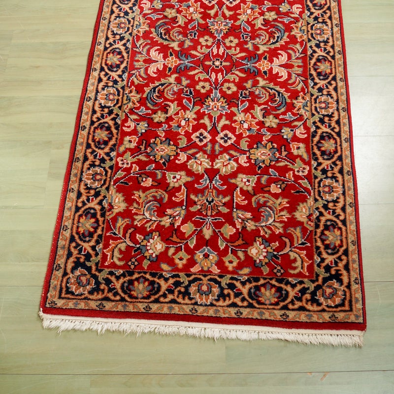 K&auml;sinsolmittu indo-persialainen vintage-matto &ndash; Tabriz